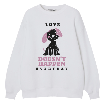 Obrazek Love Doesn't Happen Everyday